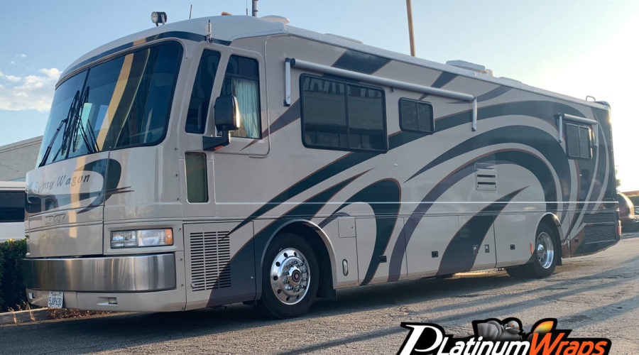 RV Graphic Stripes Wrap